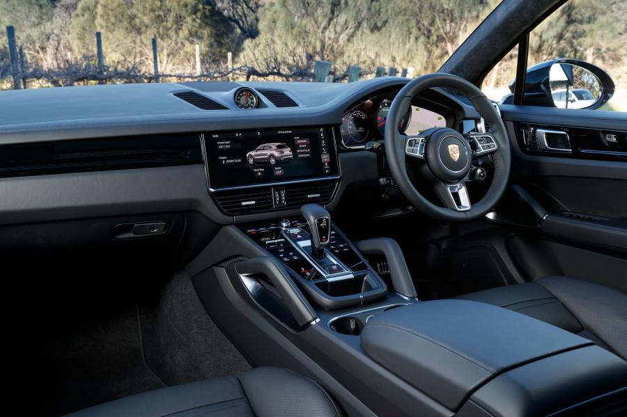 Торпедо Porsche Cayenne Turbo (PO536) 2018 года  (AU) (фото 7 из 28)